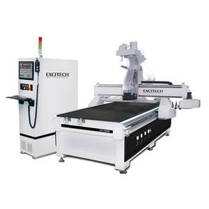 Excitech E3-1325D CNC megmunkáló központ