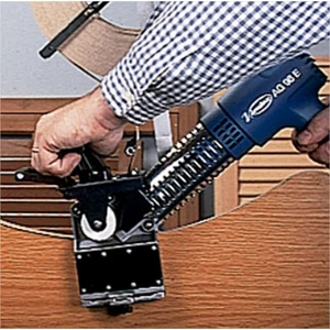 Virutex 4 fokban megdöntött görgő ferdén vágott ajtófelületek élfóliázására