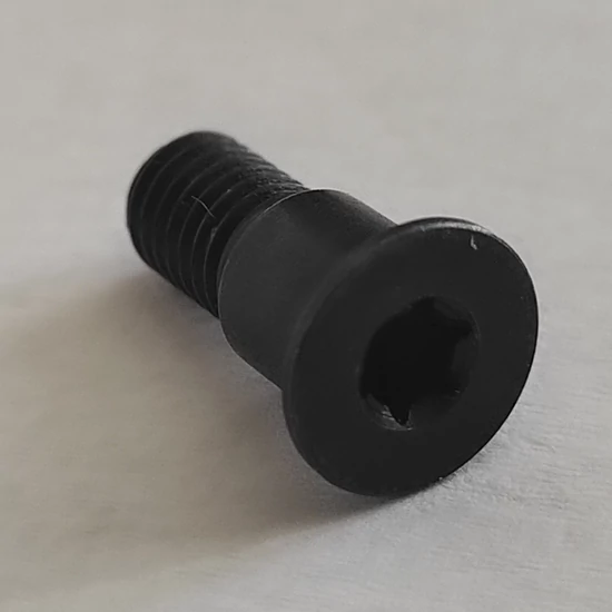 EMC lapkarögzítő csavar M=5 x 6,5