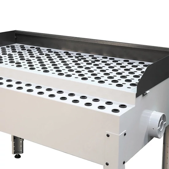 P+ DT4025 elszívó asztal