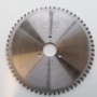 Kép 1/2 - CMT Ipari körfűrésztárcsa táblafelosztó gépekhez D=320x4,4x50 - 3/12,5/80; Z60